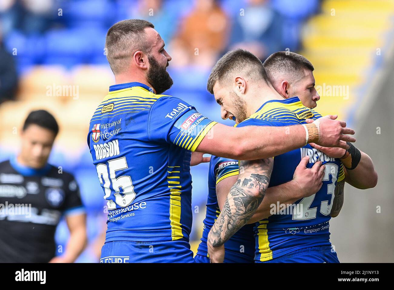 Connor Wrench #23 di Warrington Wolves celebra la sua prova Foto Stock