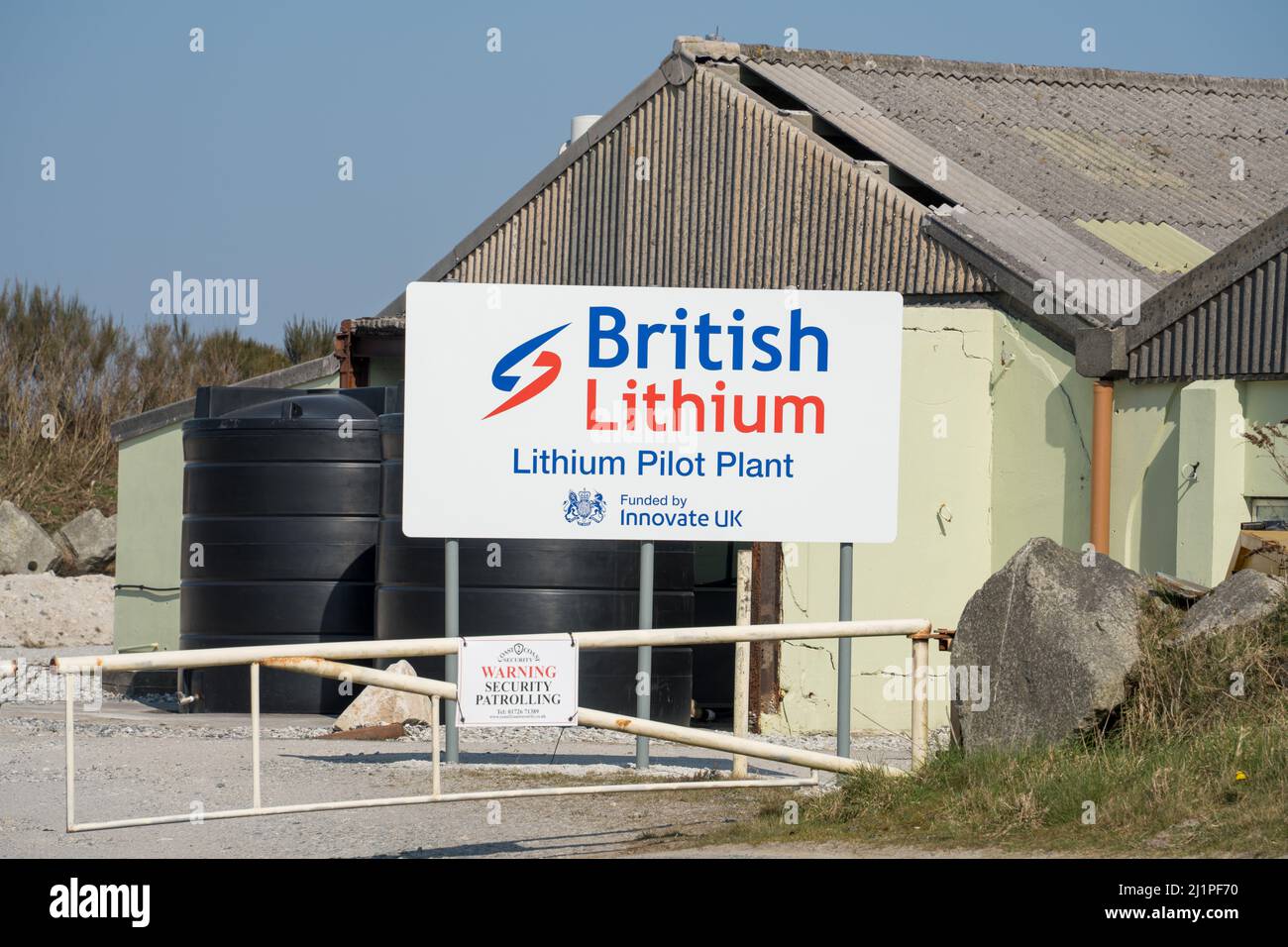 British Lithium, a St Austell, Cornovaglia, Regno Unito, un impianto pilota con l'obiettivo di fornire nuovi gigafactories britannici, che produrranno batterie per veicoli elettrici. Il granito di St Austell è la più grande risorsa di litio dell'Europa centrale e occidentale. Foto Stock