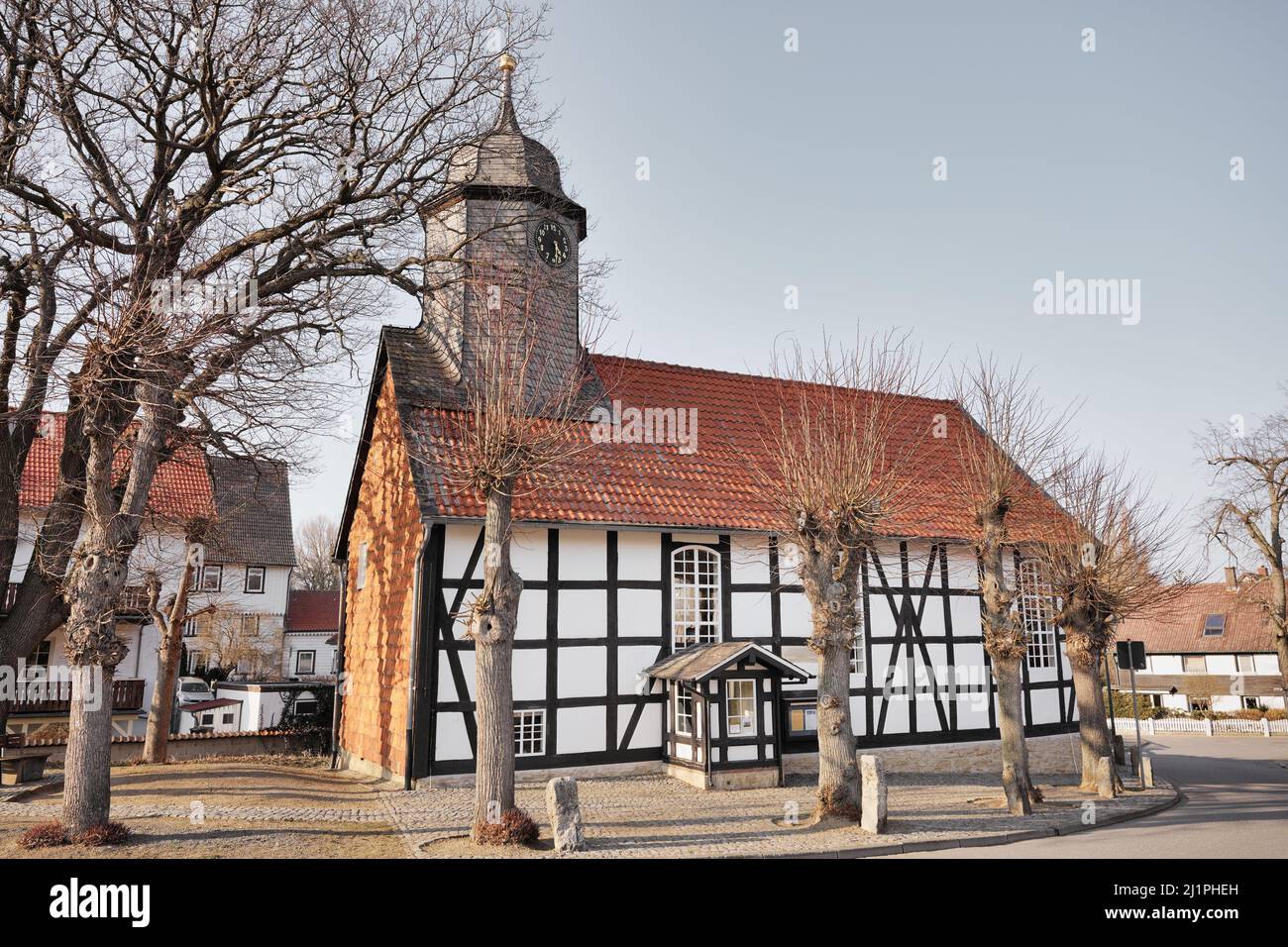 Chiesa a graticcio a Bad Harzburg, bassa Sassonia, Germania. Architettura tipica dei monti Harz. Foto Stock
