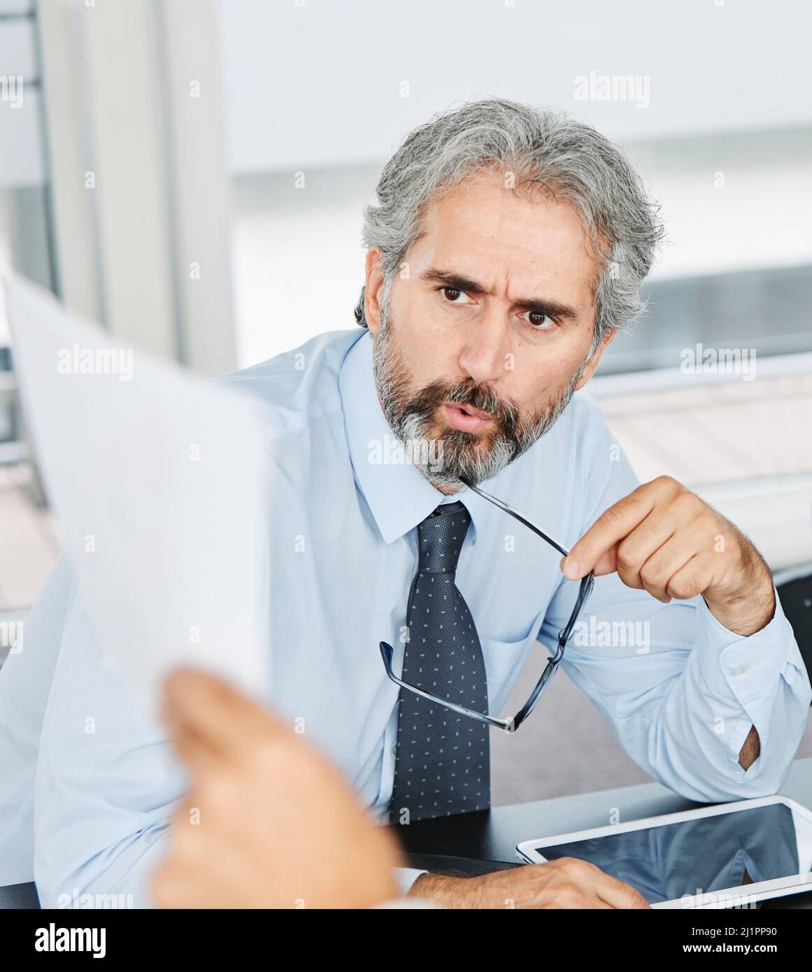 computer aziendale per ufficio senior Foto Stock