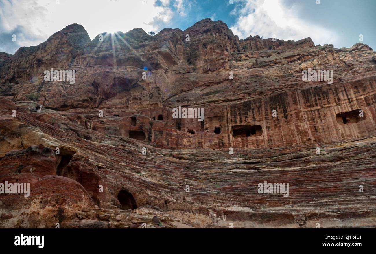 Spettacolare paesaggio in Petra Jordan considerato meraviglia del mondo Foto Stock