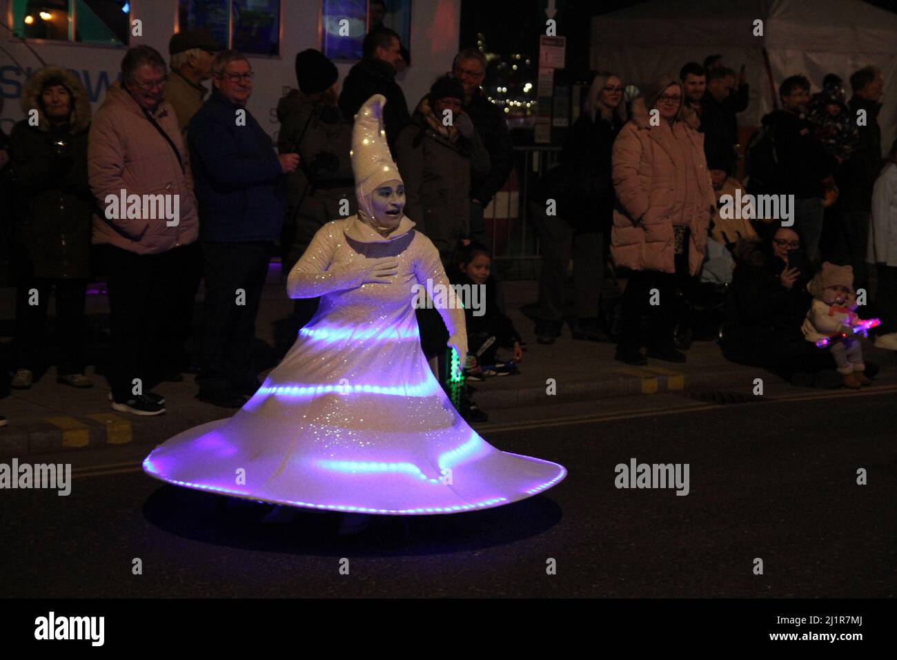 Intrattenimento di strada all'Harwich illuminare Festival 2022 a Harwich in Essex Foto Stock