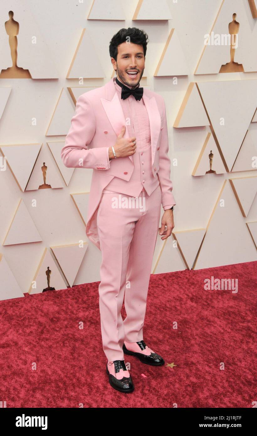 Los Angeles, California. 27th Mar 2022. Sebastián Yatra agli arrivi per 94th Academy Awards - Arrivi 1, Dolby Theatre, Los Angeles, CA 27 marzo 2022. Credit: Elizabeth Goodenough/Everett Collection/Alamy Live News Foto Stock