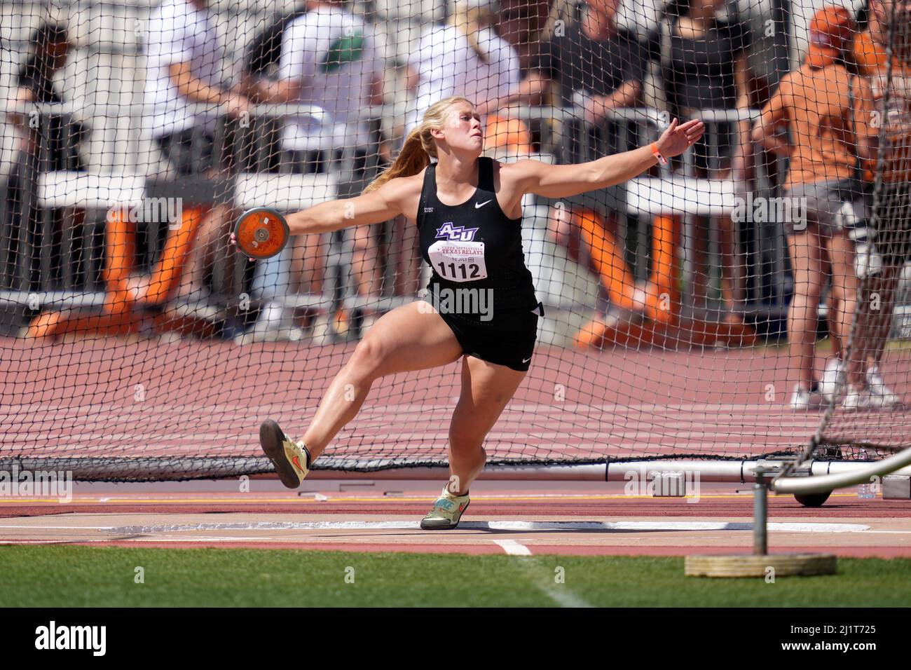 Anni Brandeburgo di Abilene i posti cristiani secondo nel discus femminile con un tiro di 187-11 (57,29m) durante il Clyde Littlefield Texas Relia 94th Foto Stock