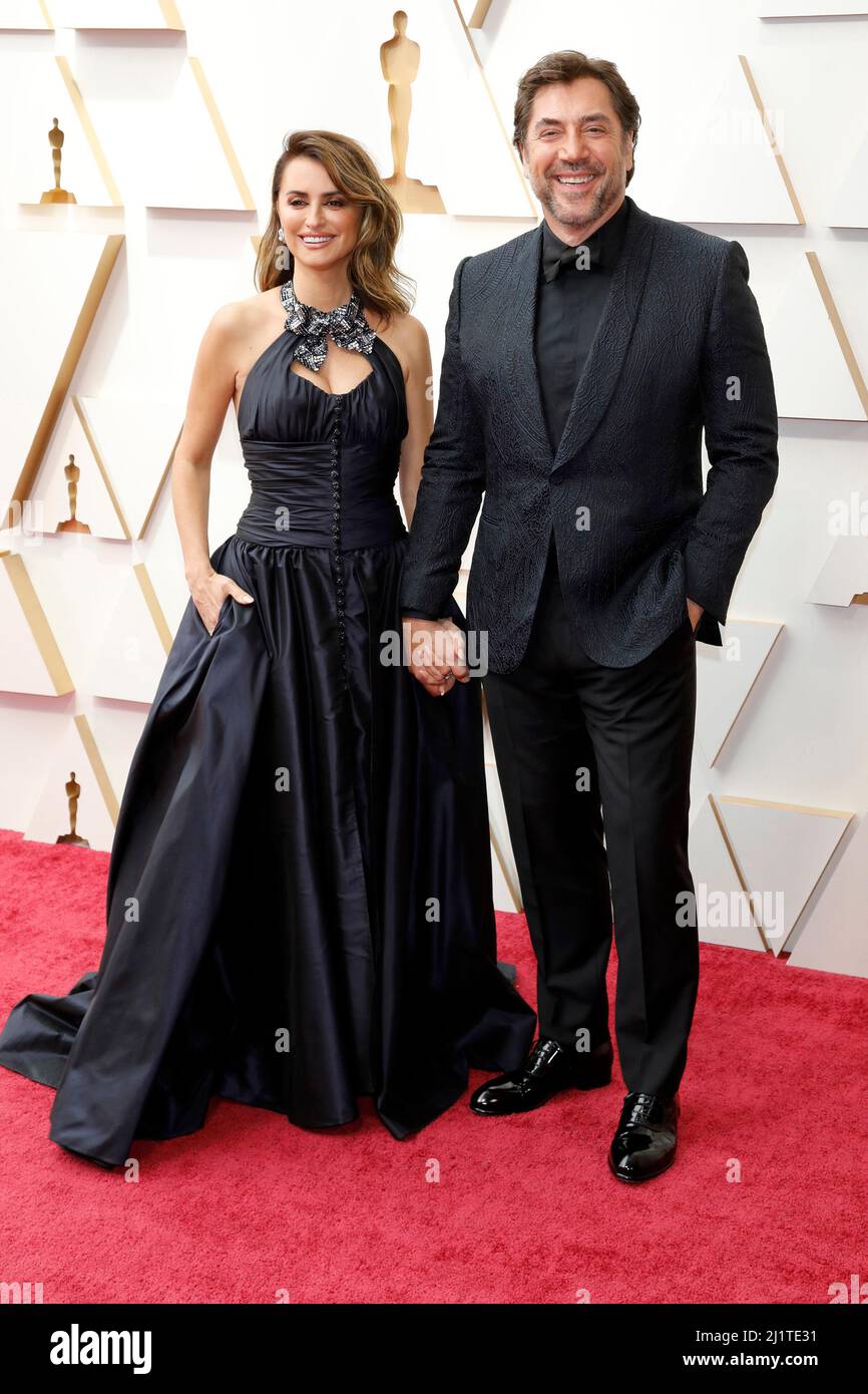 28 marzo 2022, Los Angeles, CA, Stati Uniti d'America: LOS ANGELES - 27 MARZO: Penelope Cruz, Javier Bardem al 94th Academy Awards al Dolby Theatre il 27 marzo 2022 a Los Angeles, CA (Credit Image: © Kay Blake/ZUMA Press Wire) Foto Stock