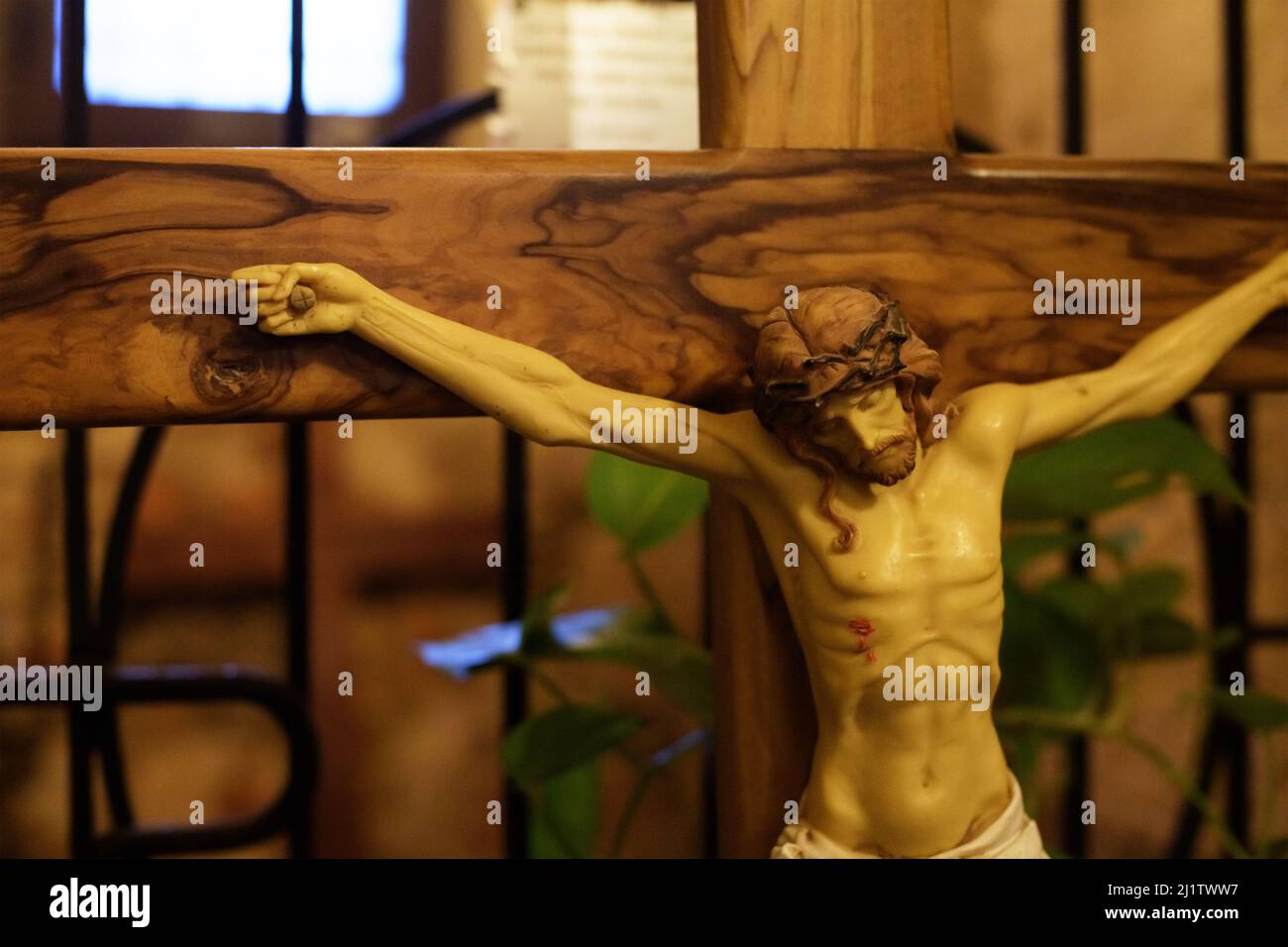 Crocifissione Di Cristo Statua Legno Immagini e Fotos Stock - Alamy