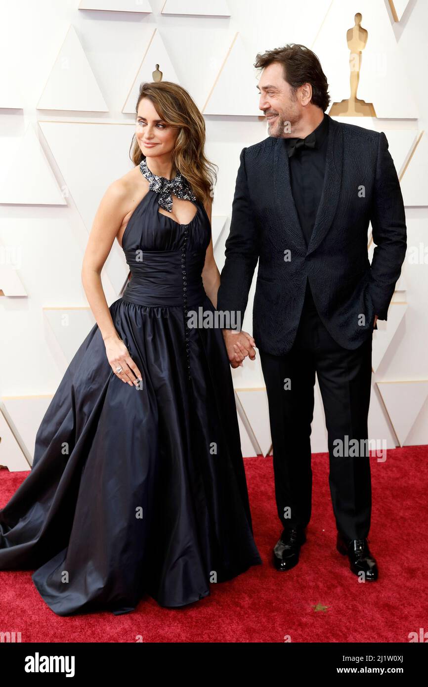 Los Angeles, Stati Uniti. 28th Mar 2022. LOS ANGELES - MAR 27: Penelope Cruz, Javier Bardem al 94th Academy Awards al Dolby Theatre il 27 marzo 2022 a Los Angeles, CA (Photo by Katrina Jordan/Sipa USA) Credit: Sipa USA/Alamy Live News Foto Stock