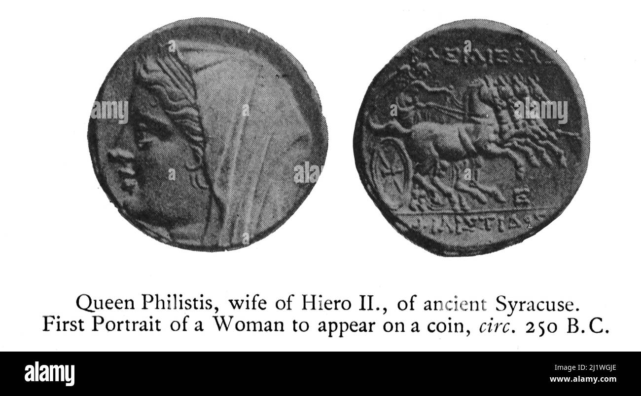 Regina Filistide, moglie di Iero II, di Siracusa antica. Primo Ritratto di una donna a comparire su una moneta, circ. 250 a.C. dal libro ' carattere religioso delle monete antiche ' di Geremia Zimmerman pubblicato nel 1908 da Spink & Son Ltd. Foto Stock