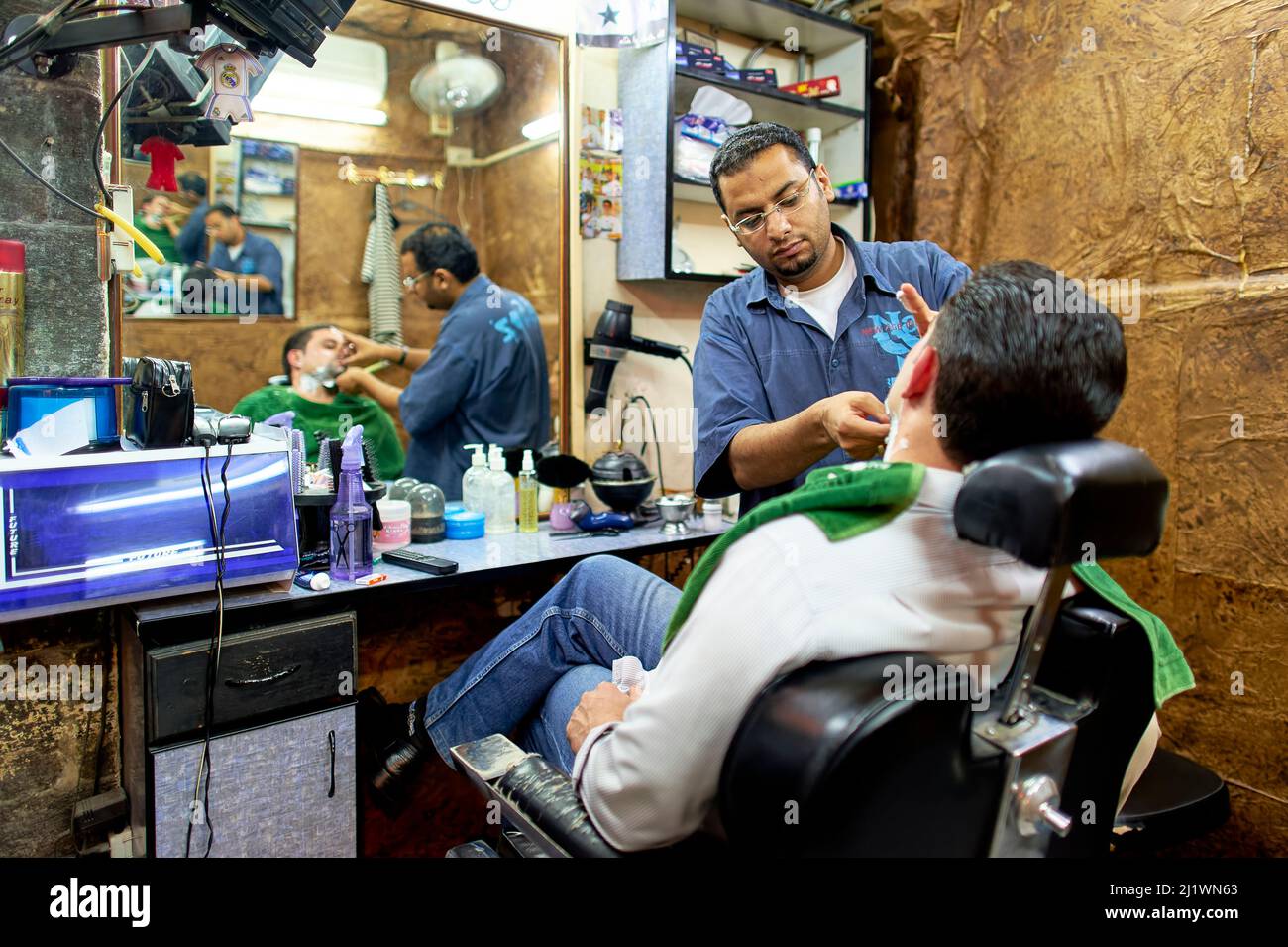 Siria. Damasco. Barbiere Foto Stock