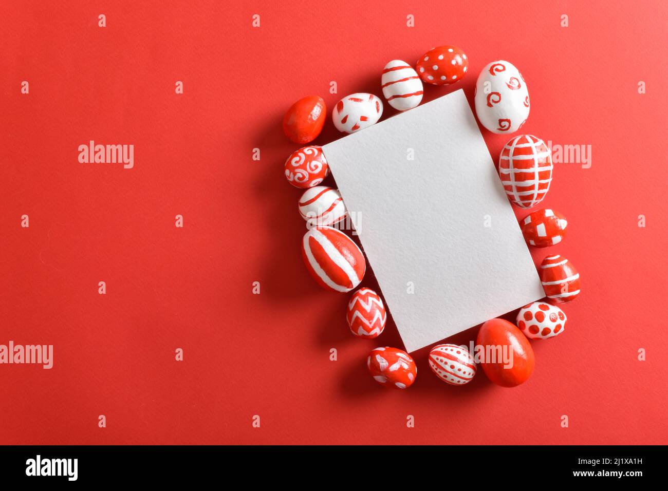 Banner di Pasqua con un foglio di carta bianco e Pasqua Foto Stock