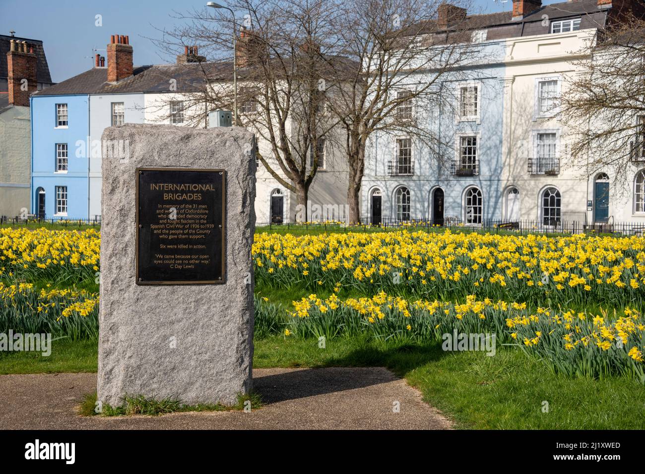 Memoriale per coloro che dall'Oxfordshire hanno servito e morto nelle Brigate internazionali nella guerra civile spagnola, London Place, Oxford Foto Stock