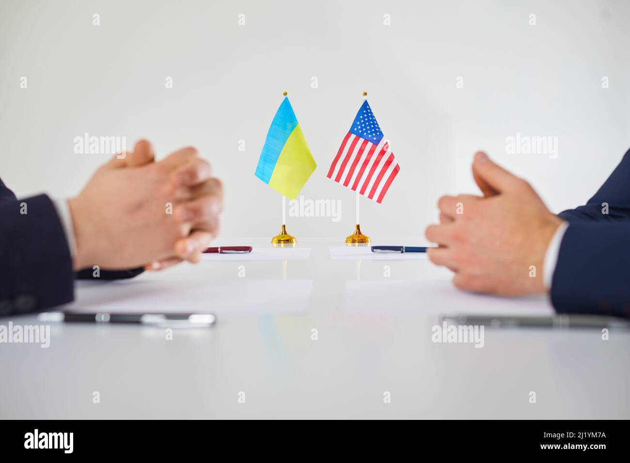 Negoziati sulla strategia futura e sulle relazioni tra Ucraina e Stati Uniti. Foto Stock