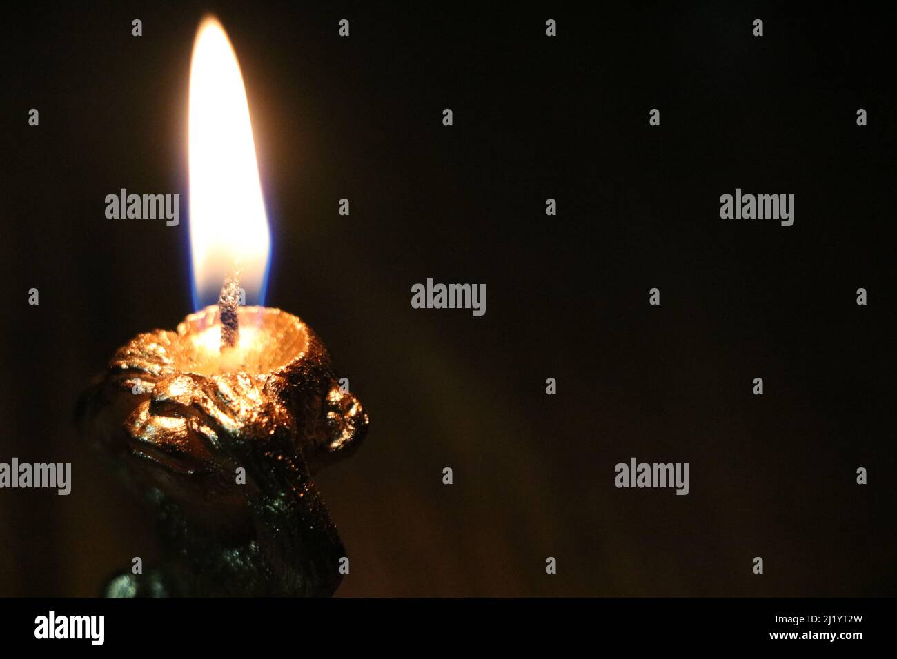 Un primo piano di una candela Foto Stock