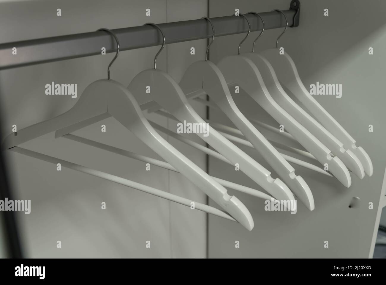 Capsula stagionale per vestire facilmente, ordinare le cose, pulire. Foto Stock