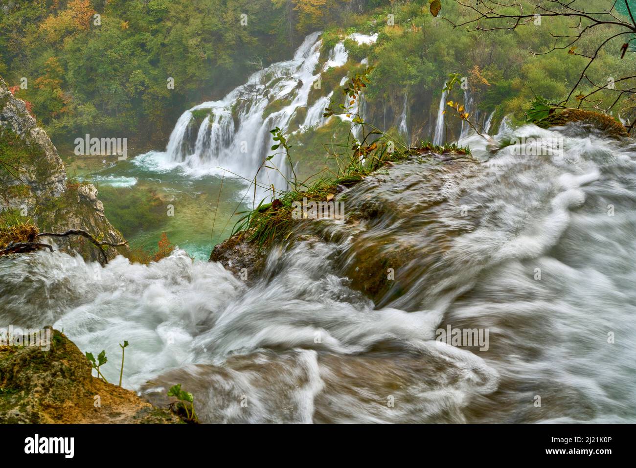 Fiume Plitvice, cascata più alta del Parco Nazionale, Croazia, Lika-Senj, Parco Nazionale dei Laghi di Plitvice, Plitvica Selo Foto Stock