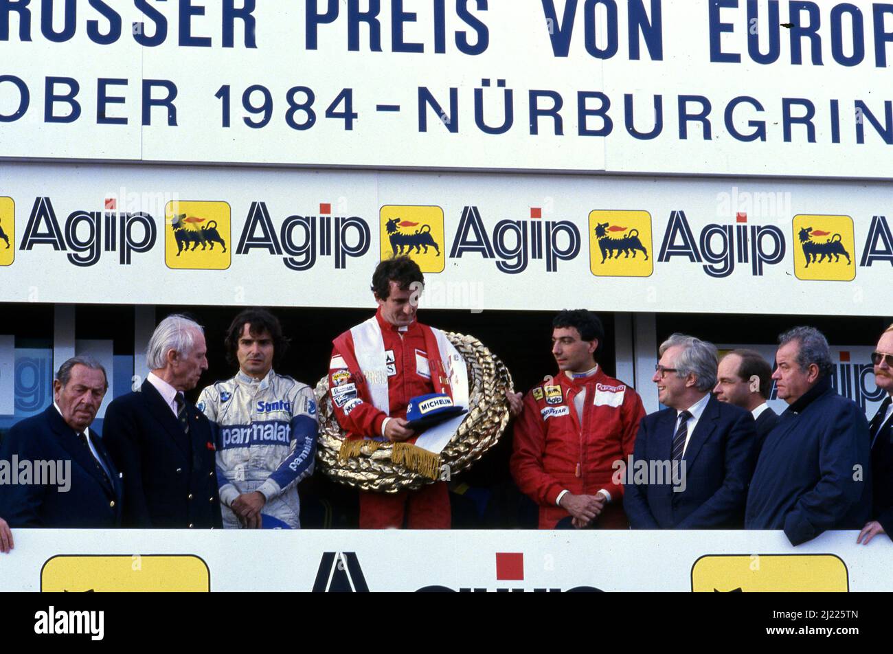 Alain Prost (fra) McLaren 1st posizione Nelson Piquet (BRA) Brabham 2nd posizione Michele Alboreto (ITA) Ferrari festeggia il podio Foto Stock