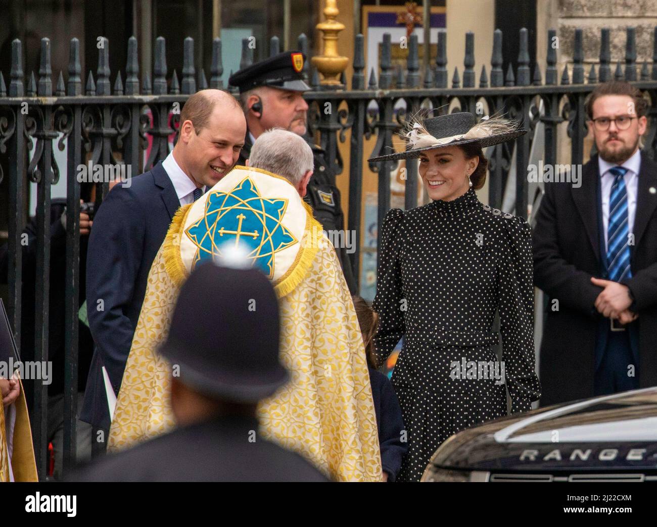 Il Principe William, Duca di Cambridge e la Principessa Catherine, Duchessa di Cambridge partono all'Abbazia di Westminster a Londen, il 29 marzo 2022, dopo aver frequentato il Servizio del Ringraziamento per la vita del Principe Filippo, Duca di Edimburgo Foto: Albert Nieboer/Netherlands OUT/Point de Vue OUT Foto Stock