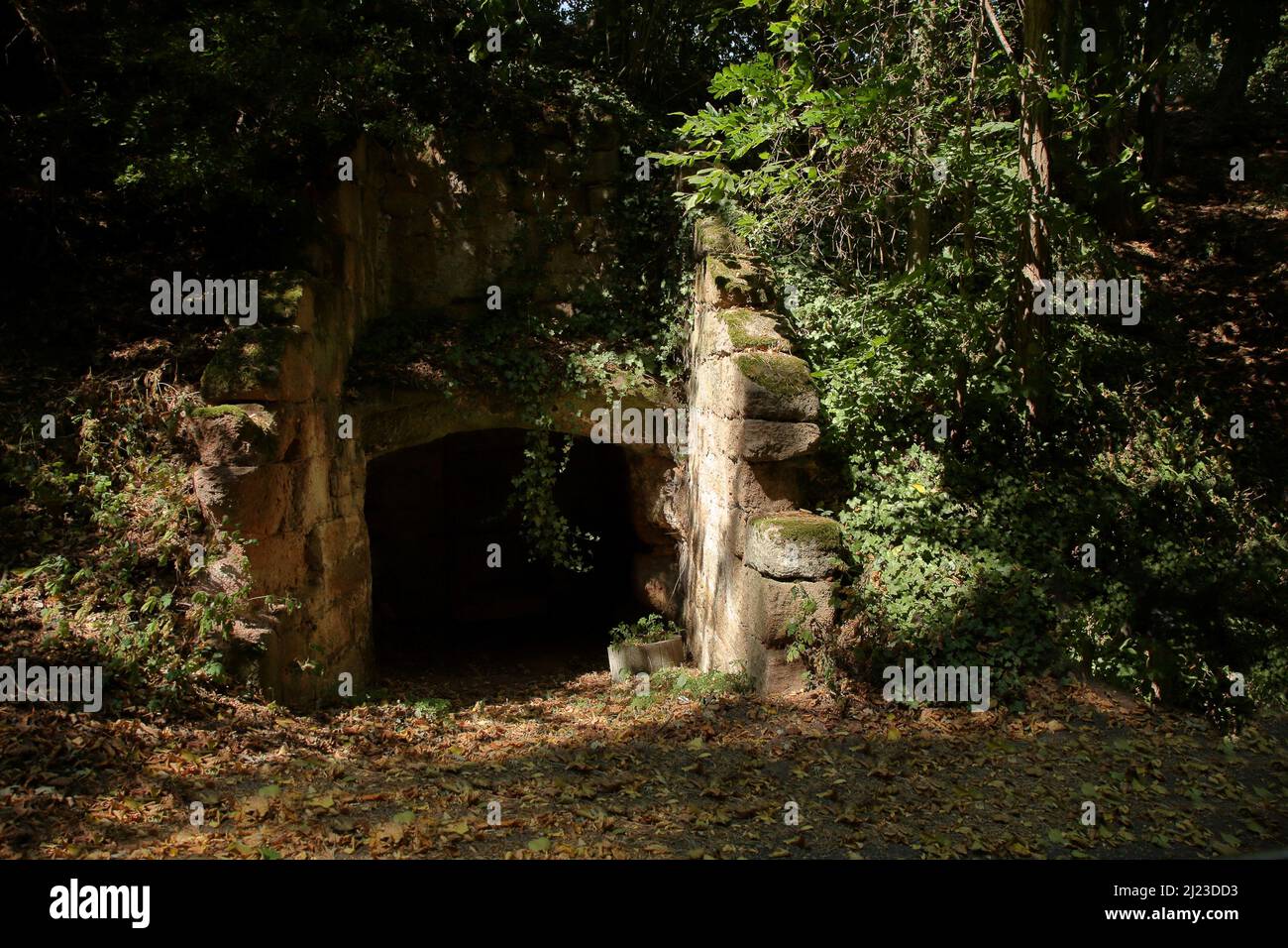 Spalt - Felsenkeller / Spalt - Rock cantina / Foto Stock