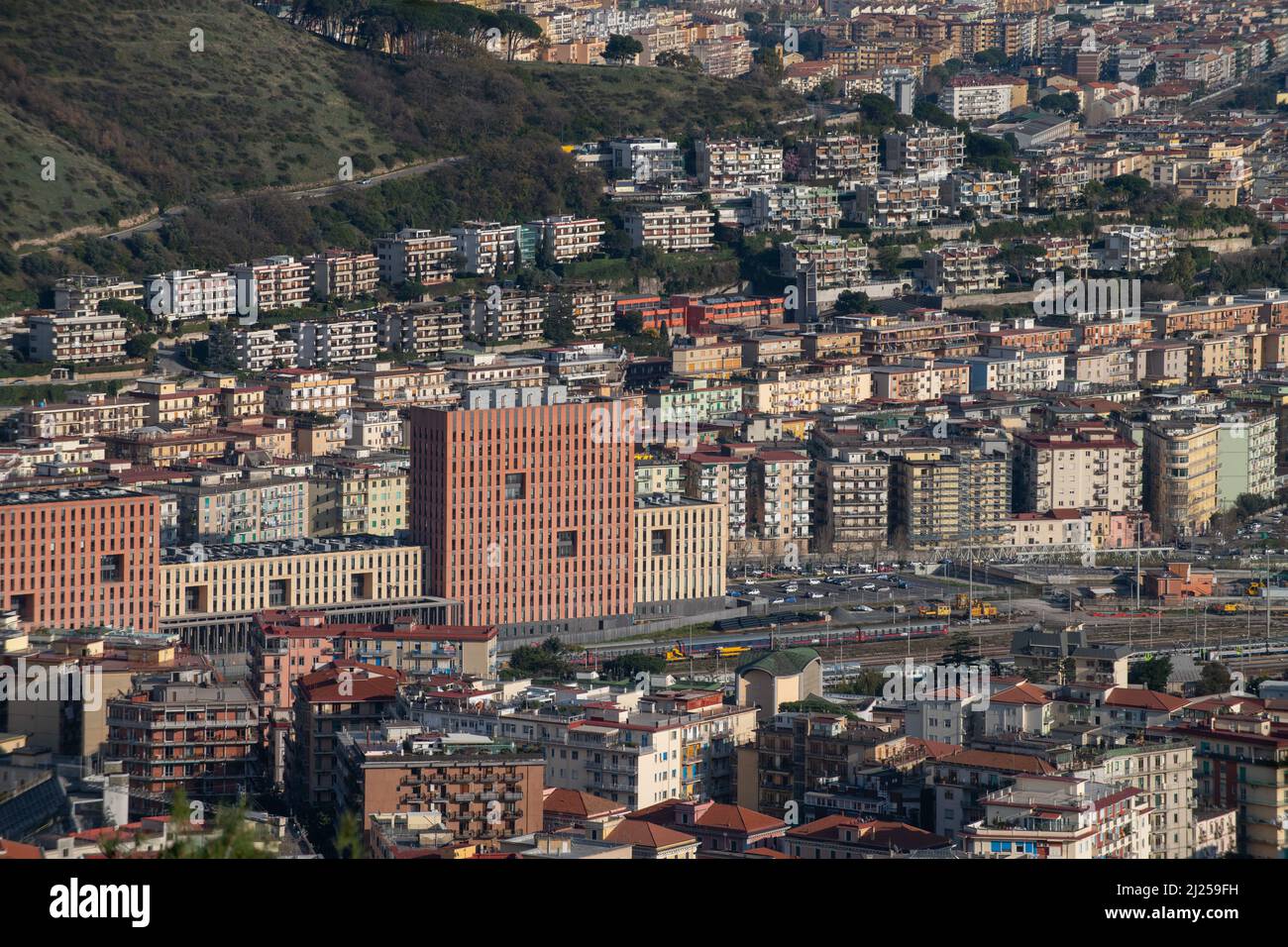 Salerno: La Cittadella Giudiziaria è la nuova sede del tribunale di Salerno progettata da David Chipperfield nel 1999 Foto Stock