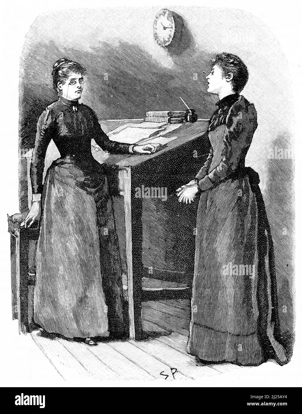 Incisione di due donne dell'era vittoriana che discutono i record di affari in una ledger, circa 1890 Foto Stock