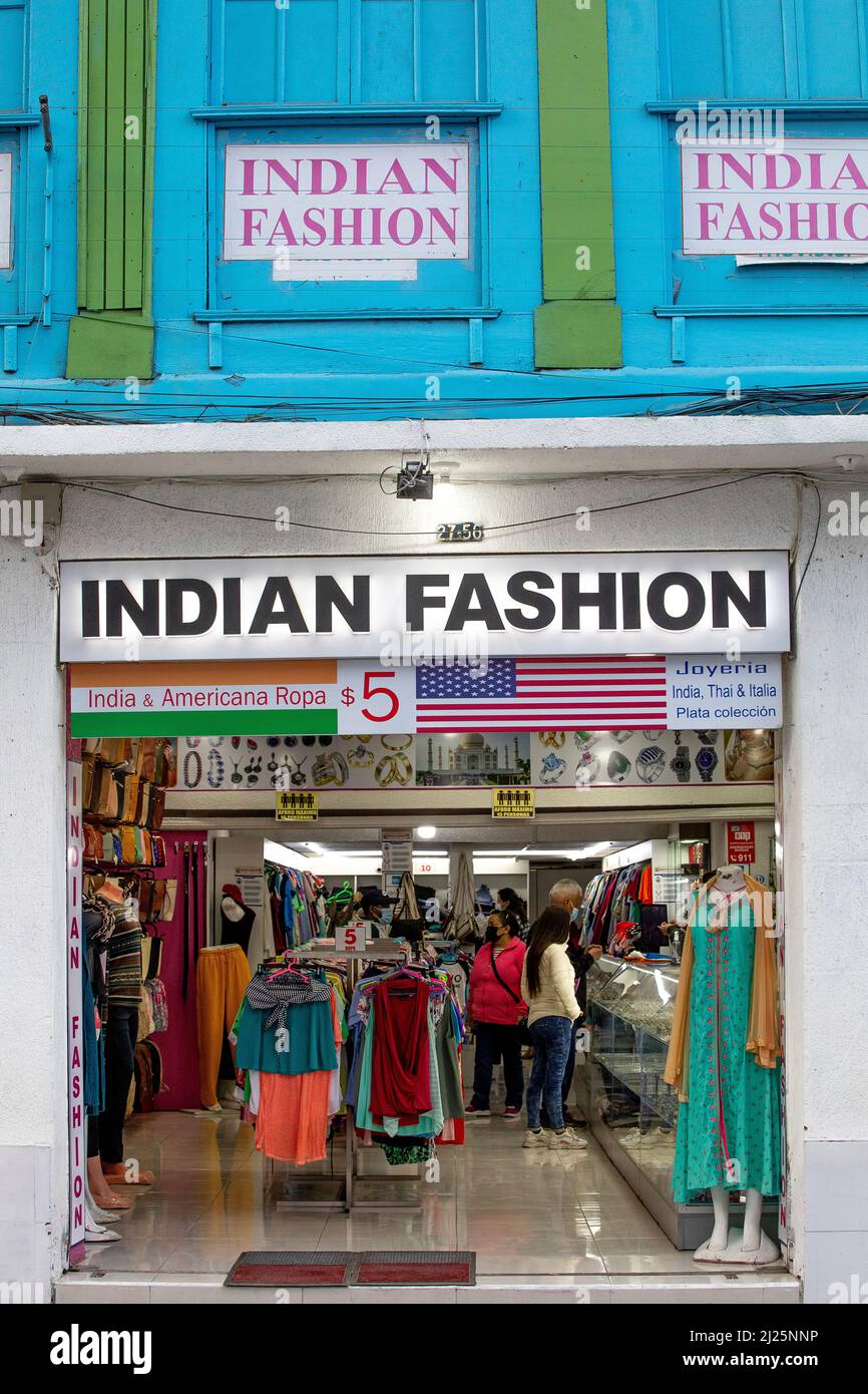 Negozio indiano a Riobamba, Ecuador Foto Stock