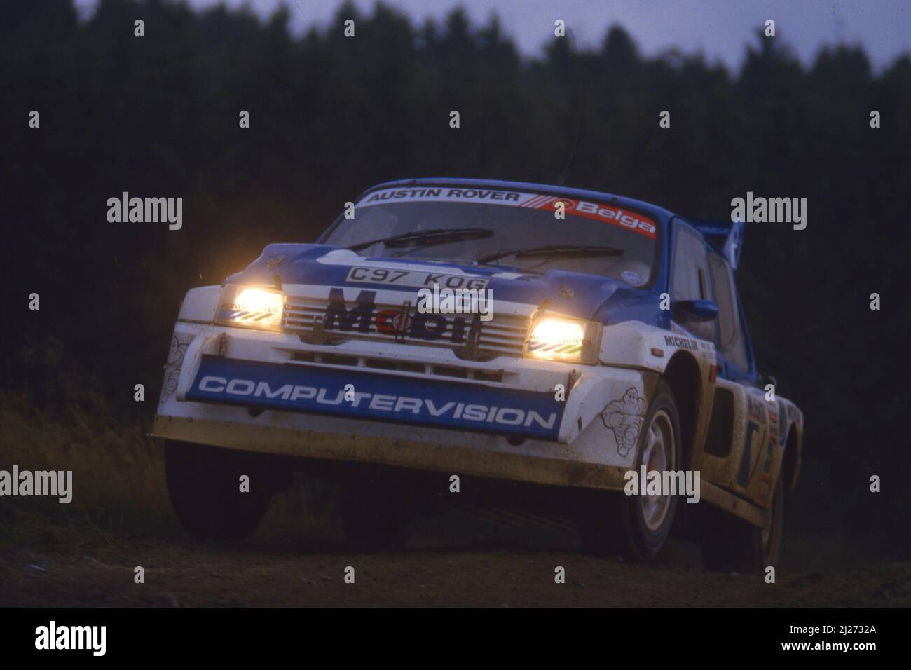 Marc Duez (bel) Willy Lux (bel) Austin Rover MG Metro 6R4 GrB Austin Rover WCT 1st posizione Foto Stock