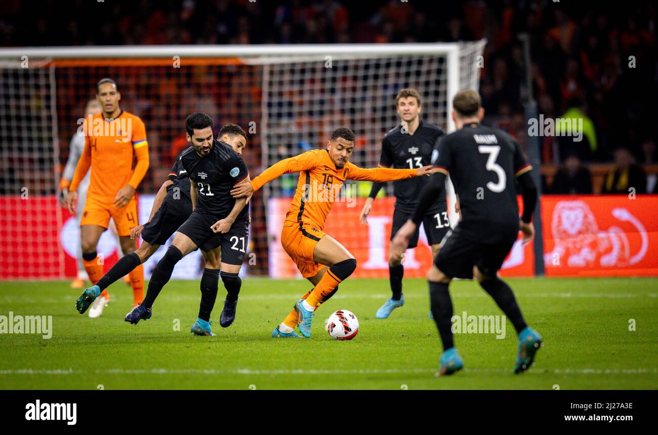 Donyell Malen (Niederlande), Ilkay Gündogan (Deutschland) Niederlande - Deutschland Olanda - Germania 29.03.2022, Fussball; DFB, Saison 2021/22 Foto Stock