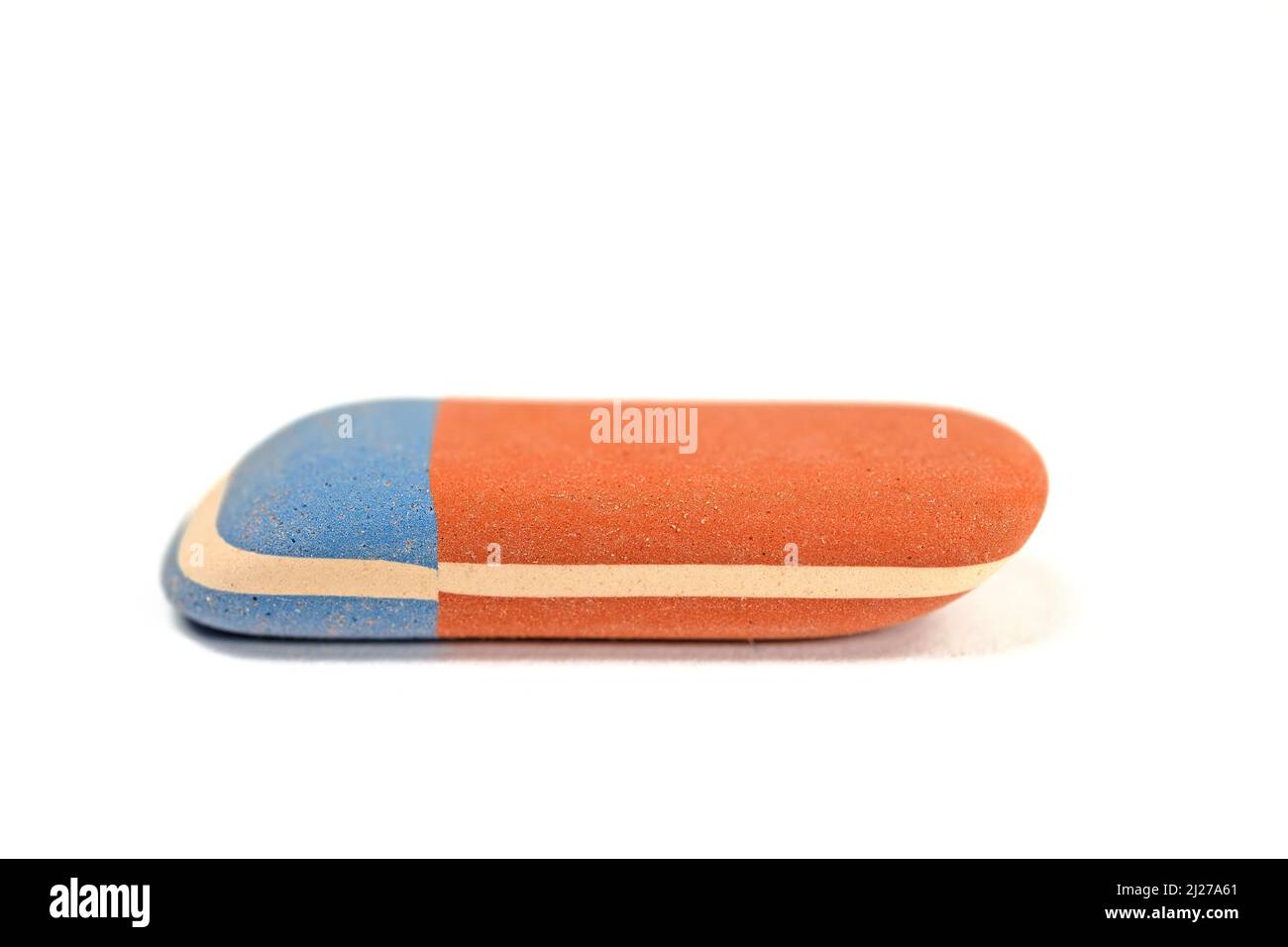 Gomma isolata su sfondo bianco Foto Stock