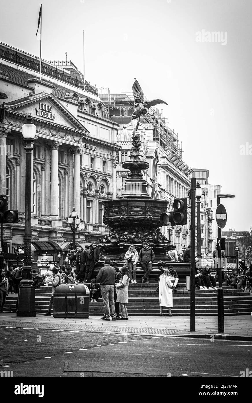 Shaftesbury Memorial Fountain, Piccadilly Circus, Londra, Inghilterra, Regno Unito. Foto Stock