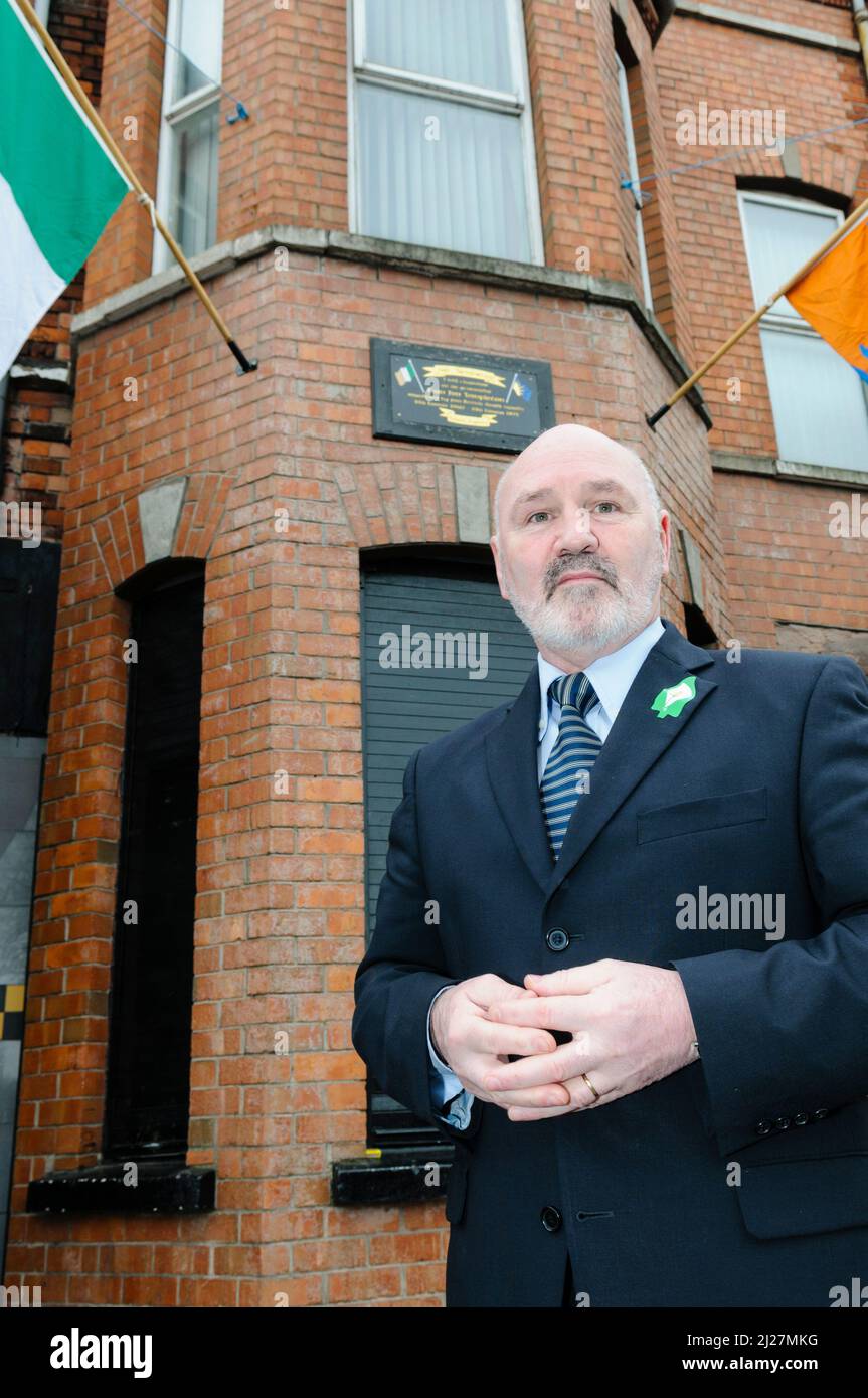 06/04/2012, Belfast, Irlanda del Nord. Alex Maskey MLA (Sinn Fein) parla alla prima commemorazione dell'insurrezione pasquale del 2012 Foto Stock