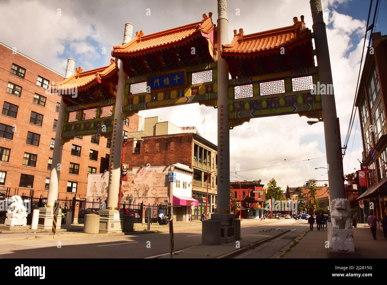 Millennium Gate, Chinatown, Vancouver, British Columbia, Canada Foto Stock