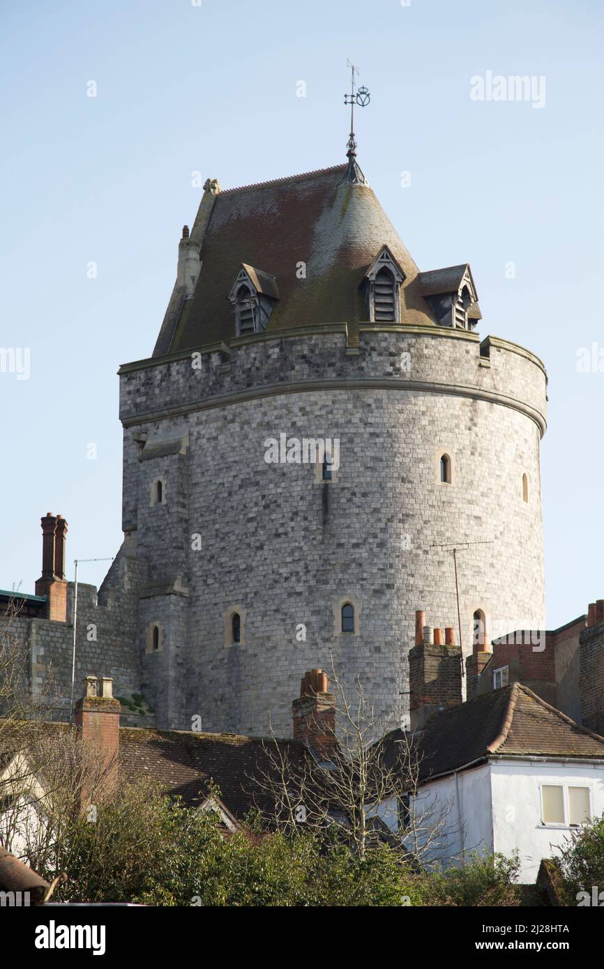 Curfew Tower, residenza reale sovrana britannica. Windsor Castle, Windsor, Berkshire, Inghilterra, Regno Unito Foto Stock