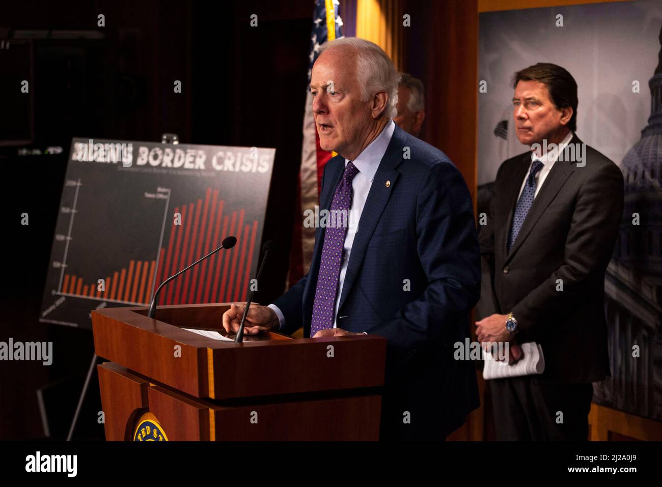 Il senatore degli Stati Uniti John Cornyn (repubblicano del Texas) parla a una conferenza stampa della GOP sullo stato del confine meridionale degli Stati Uniti nel Capitol Building il 30 marzo 2022, Washington, DC, USA. Foto di Aaron Schwartz/CNP/ABACAPRESS.COM Foto Stock