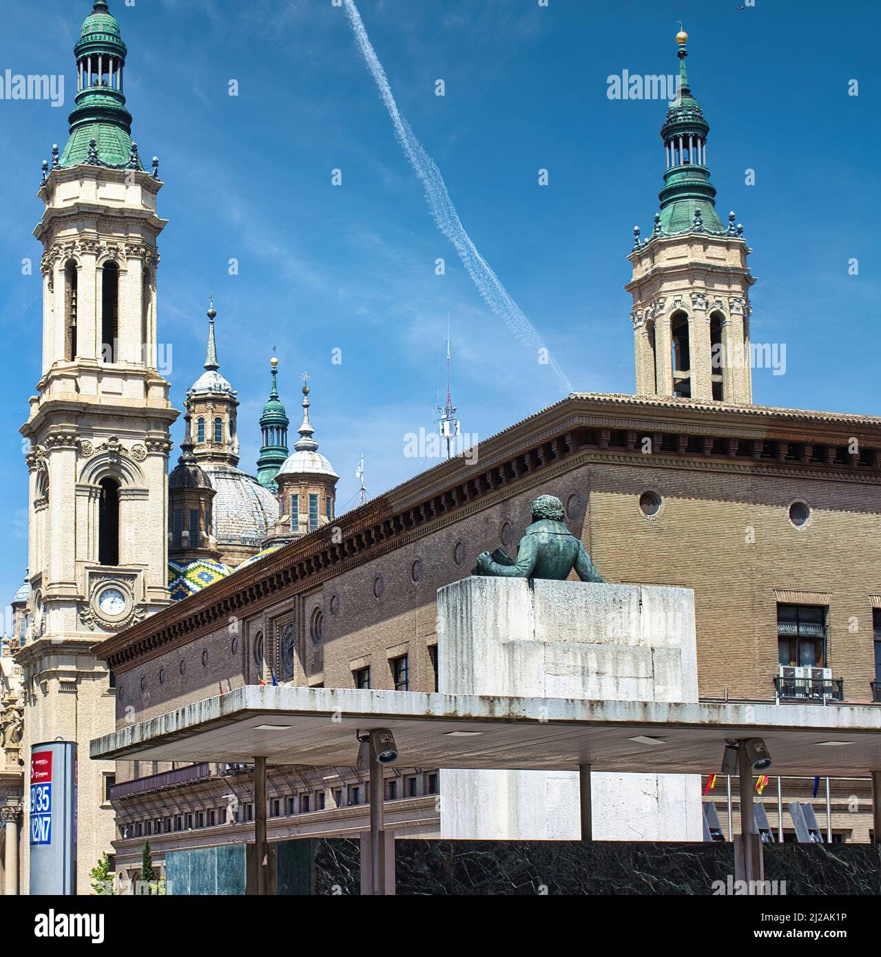 Dettagli architettonici della famosa Basilica di Nuestra Señora del Pilar, (Basilica Cattedrale di nostra Signora del pilastro) Saragozza, Spagna, Aragona Foto Stock