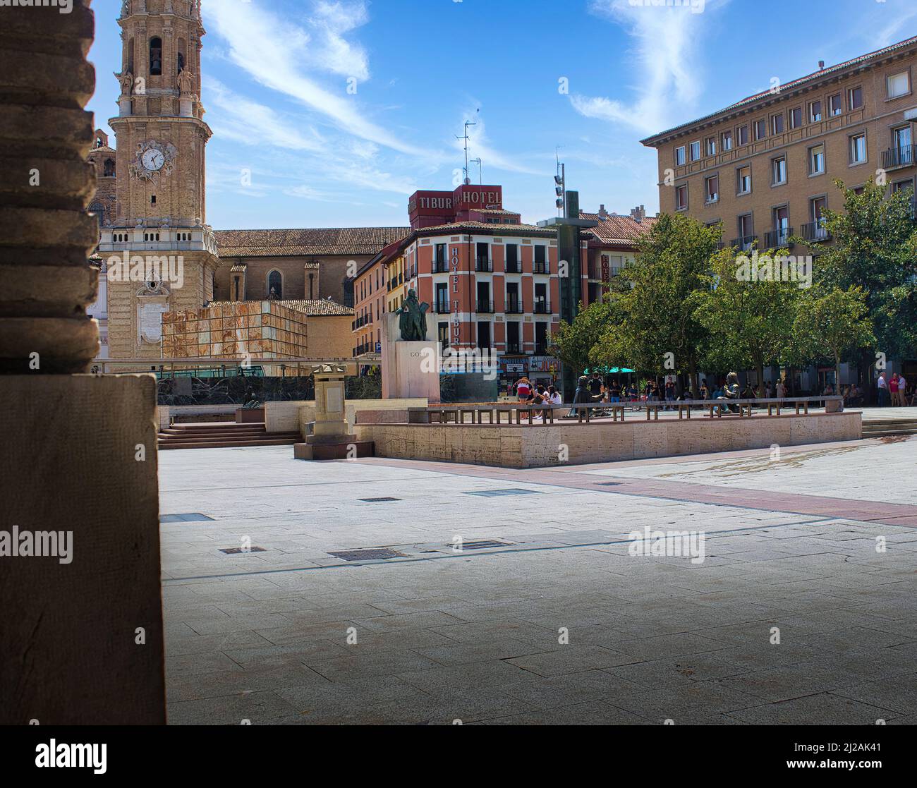 La maestosa plaza de Nuestra Señora del Pilar (piazza della Madonna del pilastro) a saragozza (Saragozza) , spagna, aragona. Foto Stock