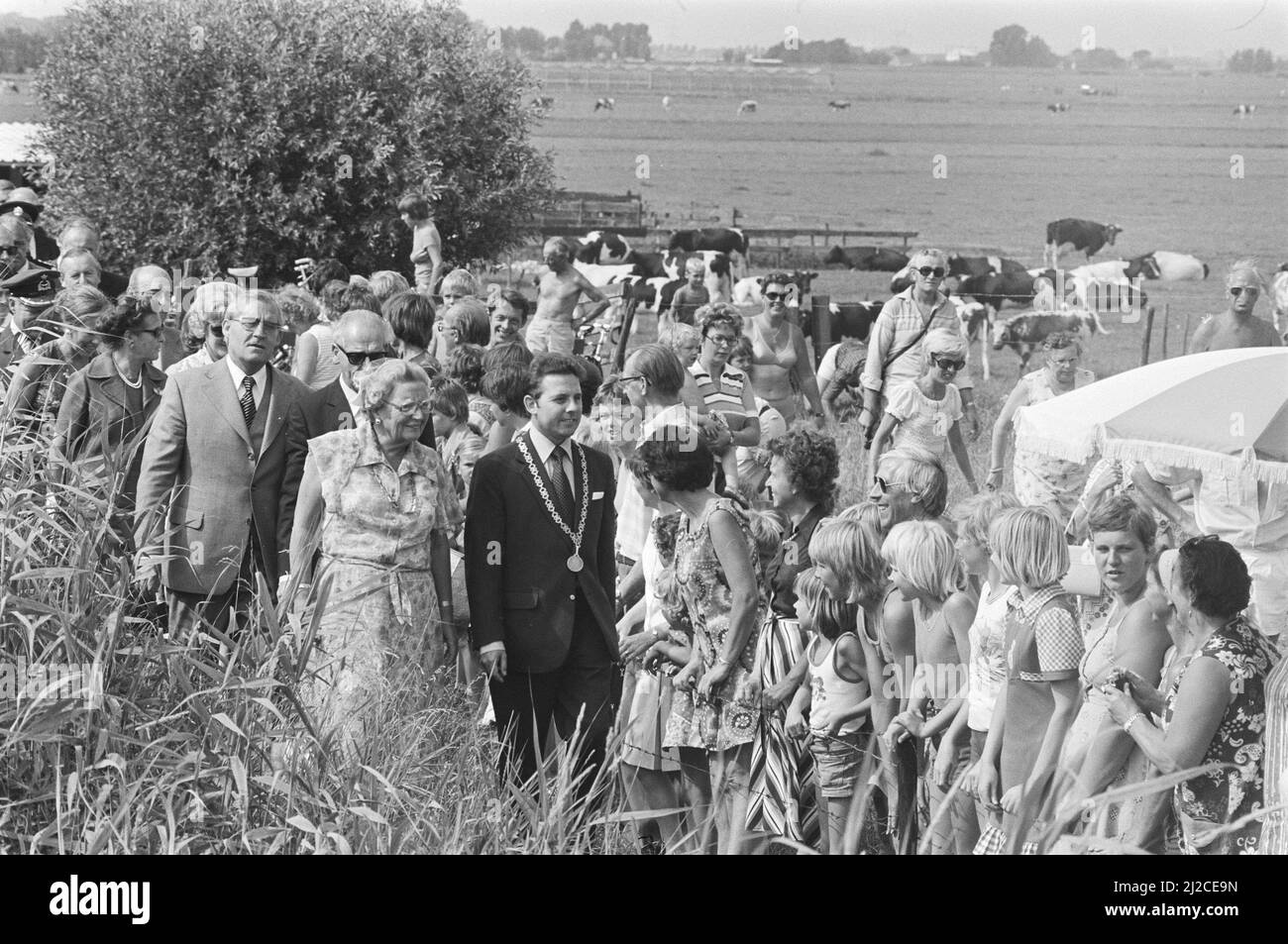 La Regina Juliana paga una visita di lavoro al Westland, riserva naturale di Maasland ca. 9 luglio 1976 Foto Stock