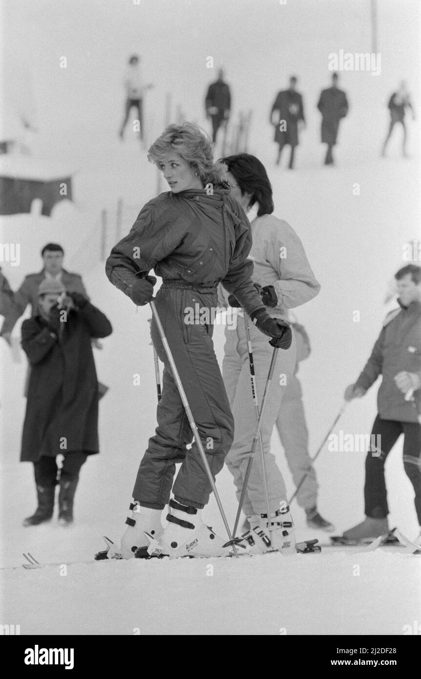 S.A.R. la Principessa Diana, la Principessa del Galles e S.A.R. il Principe Carlo, il Principe del Galles in una vacanza sciistica nel Liechtenstein, Foto scattata il 24th gennaio 1985 Foto Stock