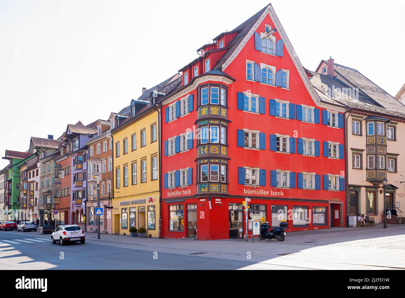 Case storiche con finestra in legno a Rottweil. Rottweil è una città della Germania del Baden-Württemberg, situata nella regione sud-occidentale. Rottweil era un libero Foto Stock
