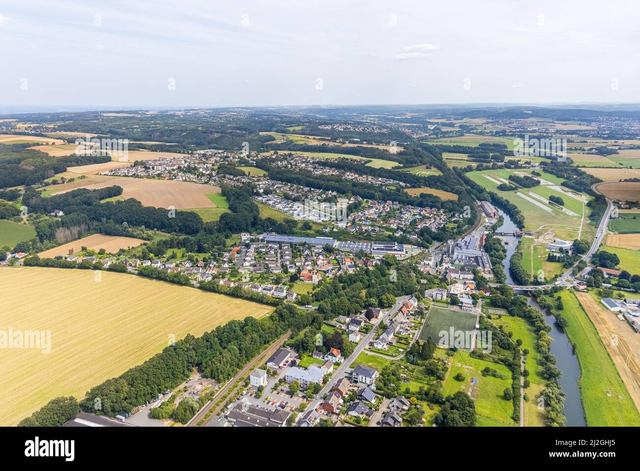 Veduta aerea, Schürenfeld area industriale pianificata alla strada federale B233 Unnaer Straße nel distretto di Dellwig, vista al distretto di Langschede e A Foto Stock