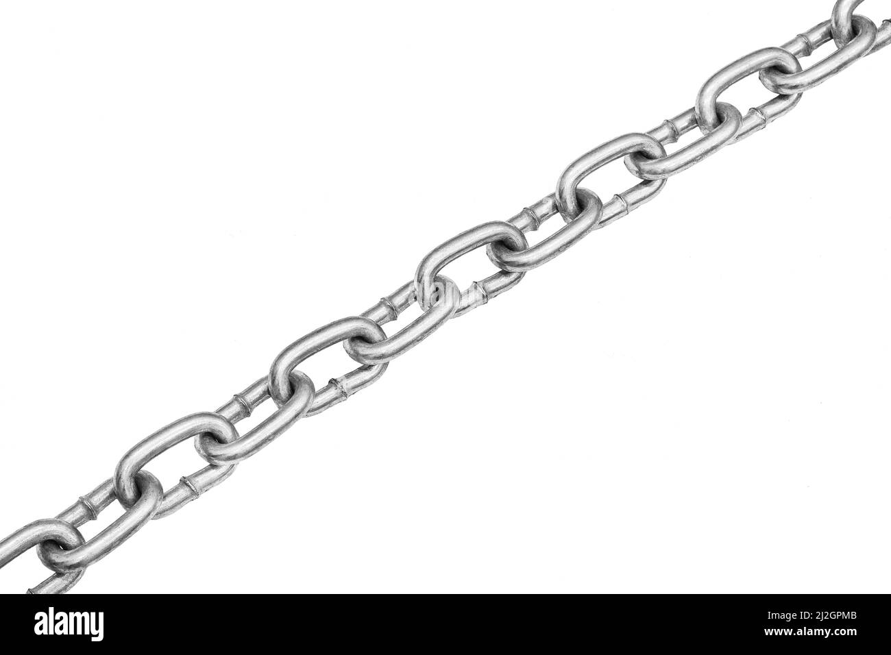 Catena metallica isolata su sfondo bianco. Catene metalliche in acciaio per uso industriale. Foto Stock