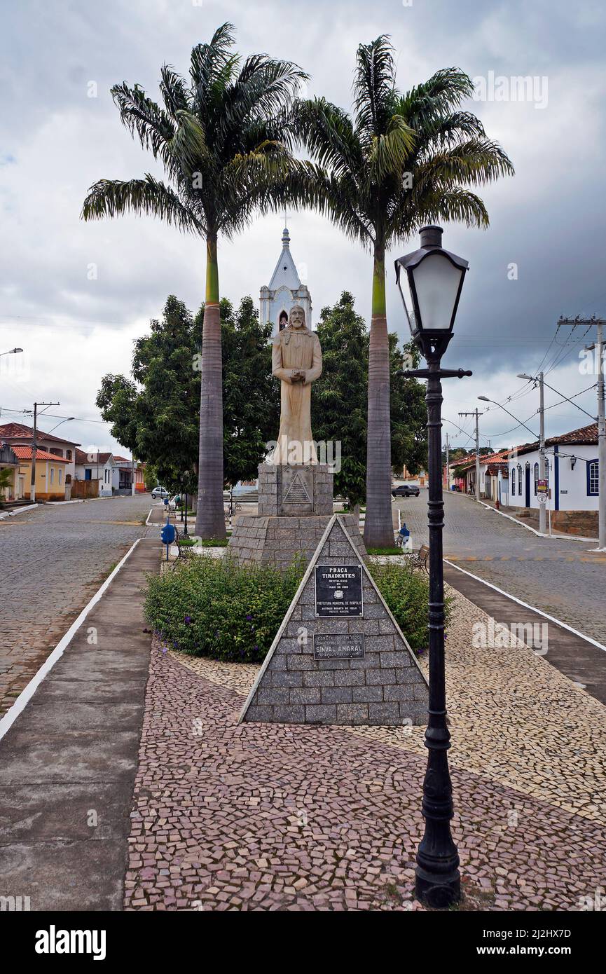 RITAPOLIS, MINAS GERAIS, BRASILE - 27 GENNAIO 2020: Piazza pubblica nel centro della città Foto Stock