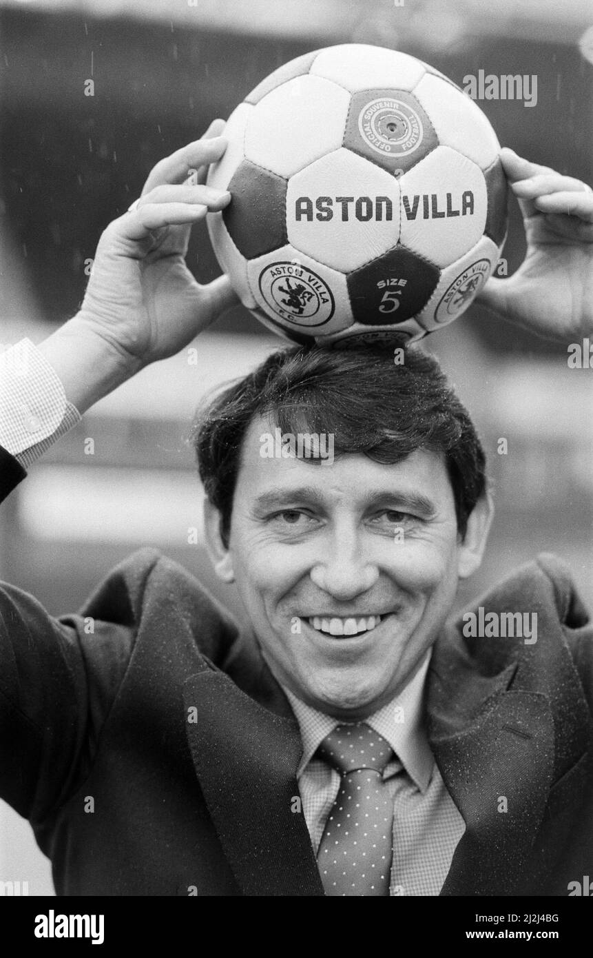 Graham Taylor entra a far parte di Aston Villa come Manager. 18th maggio 1987. Foto Stock
