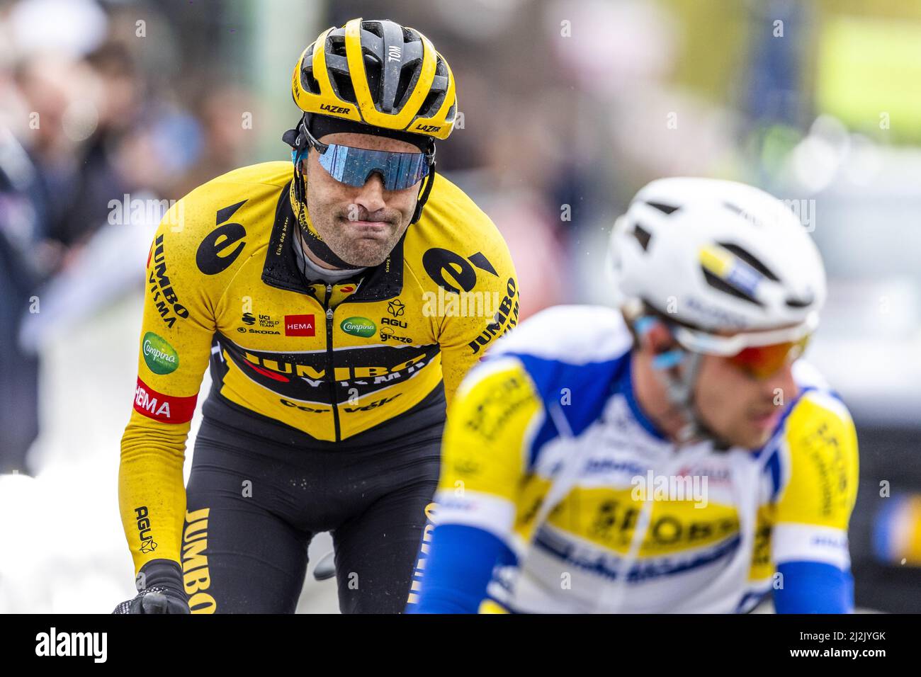 2022-04-02 15:52:48 EIJSDEN - Tom Dumoulin durante il volta Limburg Classic. Il ciclista è tornato in azione dopo che non è stato in grado di finire il Tour della Catalogna perché non si sentiva bene. ANP MARCEL VAN HORN olanda OUT - belgio OUT Foto Stock