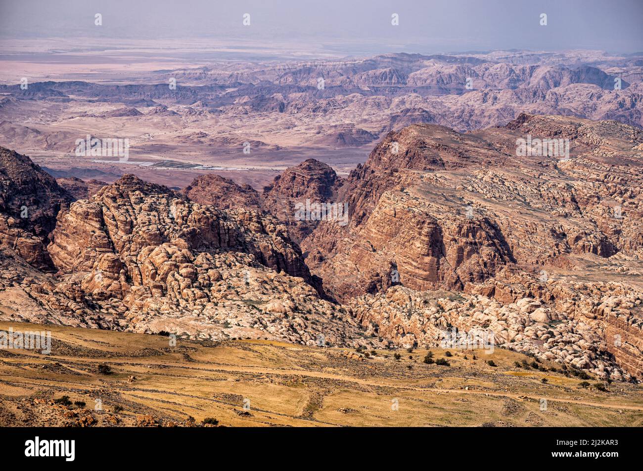 Paesaggio desertico delle montagne di Edom, Shoubak, Giordania. Foto Stock