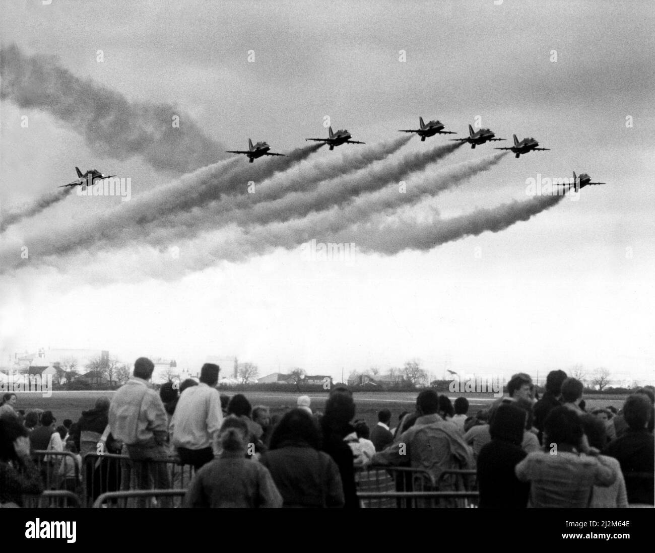 Il team di esposizione delle frecce rosse della RAF si esibirà nel loro velivolo BAE Hawk al Teesside Airshow. 14/05/1989 Foto Stock