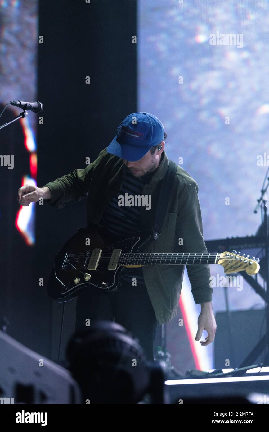 Londra, Regno Unito. 02nd Apr 2022. Sam Fender suona la sua 2nd notte a Wembley (Londra) il 2nd aprile 2022 Credit: Nigel R Glasgow/Alamy Live News Foto Stock