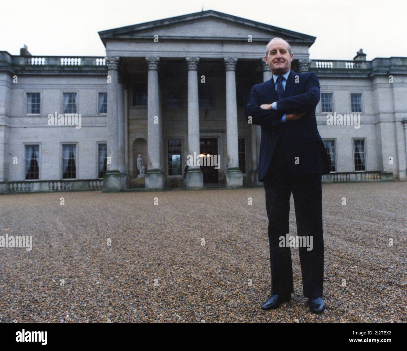 Sir John Hall, sviluppatore di proprietà (cavaliere 1991) e presidente di vita ed ex presidente del Newcastle United Football Club (1992-1997), nella foto di Wynyard Hall Estate, County Durham, 7th ottobre 1992. Foto Stock