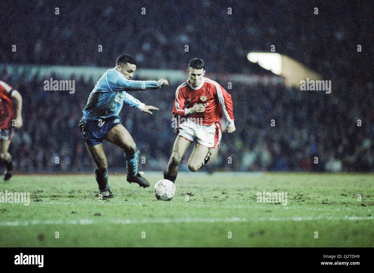 Man United 2-1 Middlesbrough, partita di Coppa di Lega a Old Trafford, mercoledì 11th marzo 1992. Ryan Giggs Foto Stock