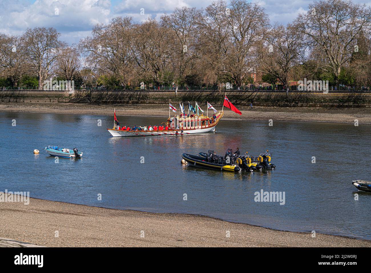 3 aprile 2022. Queen's Rowbarge Gloriana, Londra, Regno Unito Foto Stock