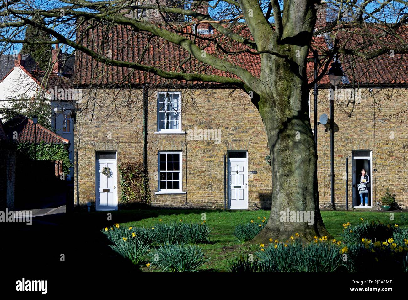 Terrazza di case in St Helen's Square, Market Weighton, East Yorkshire, Inghilterra Regno Unito Foto Stock